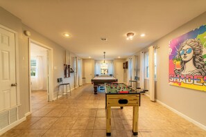 Spielezimmer