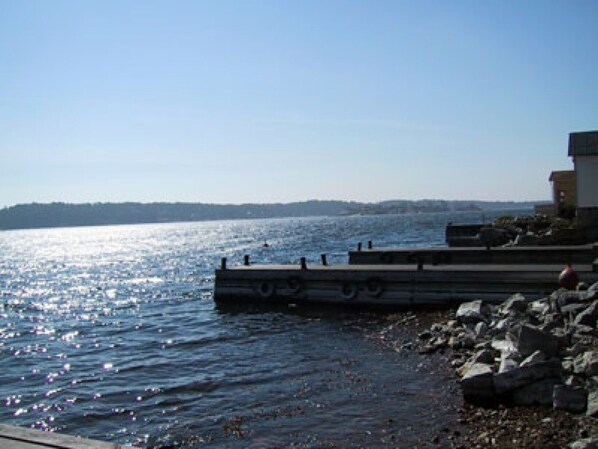 vid bryggan