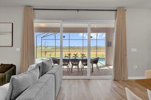 16001CapeCoralLoop(5)