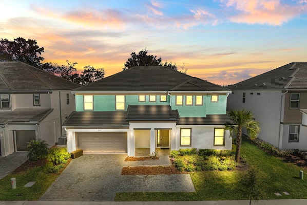 2357 Shanti Drive (1).jpg