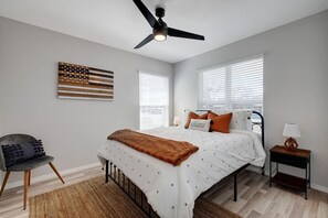 Queen bedroom with ample closet space