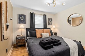 Queen Bedroom
