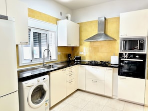 Kitchen - 1