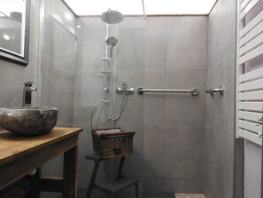 Celestine salle de bain