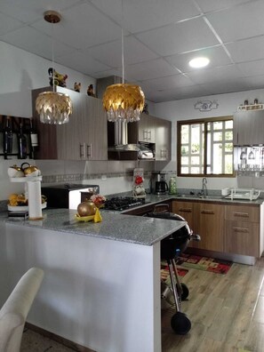 Private kitchen