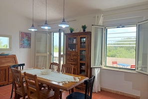 Ruokailu