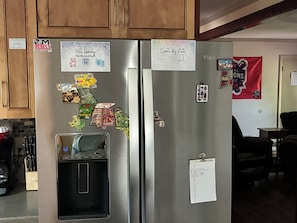 Fridge - Magnet Game Beginning (2)