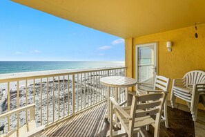 Private balcony with an amazing view!