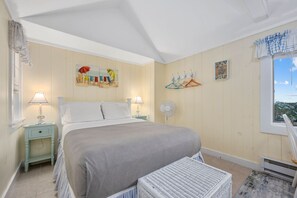 Queen Bed