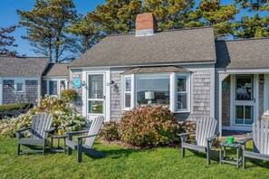 Welcome to cottage 32- Lost At Seaside