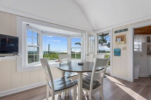 Dining area #2 for 4