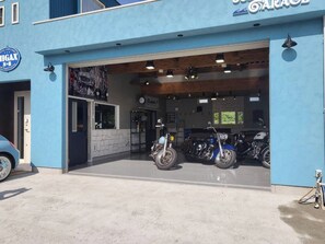 garage