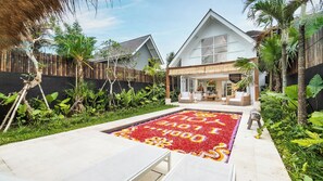 Decorated pool is just one of many things we can organize for your stay