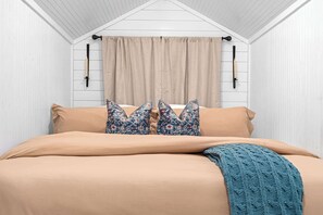 King bed