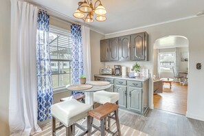 Kitchen | 1st Floor | Dining Table | Dishware/Flatware | Free WiFi