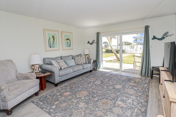 St. Augustine Beach Rentals Living Room