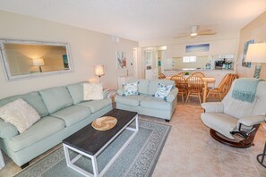 St. Augustine Beach Rentals Living Room