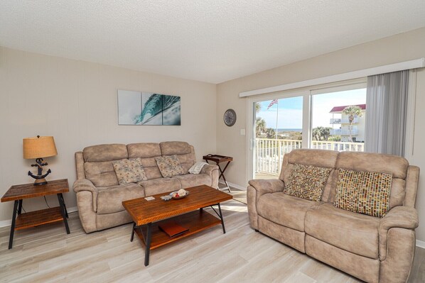 St. Augustine Beach Rentals Living Room