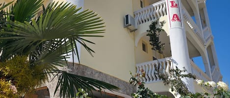 Façade de lâhĂ©bergement