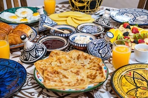 Breakfast meal