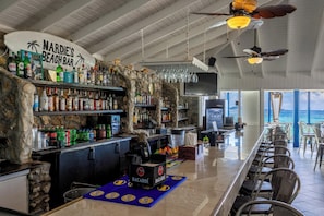 Nardie's Beach bar is a couple mins walk away & a great spot any time of day