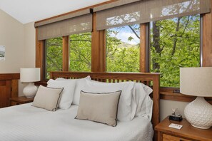Upper Level - Bedroom Mountain Views