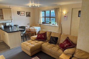 Open plan lounge, kitchen and diner