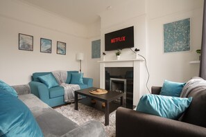 Comfortable and Cosy Living Room