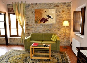 Il Fienile - living room (1)