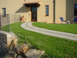 Il Portico - private entrance