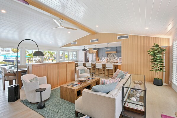 Living Room - Comfortable Seating