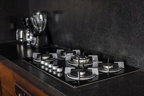 Kaffee und/oder Kaffeemaschine
