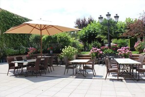 Terassi/patio