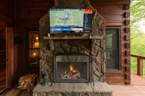 Outdoor Fireplace & TV