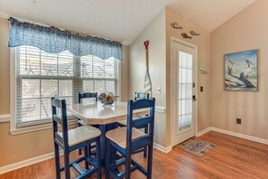 Dining Area | 1st Floor