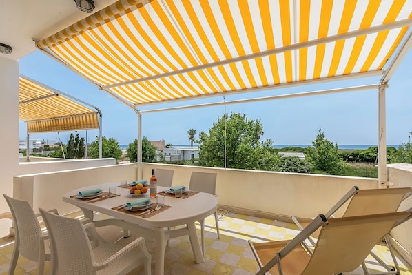 Salle à manger extérieure