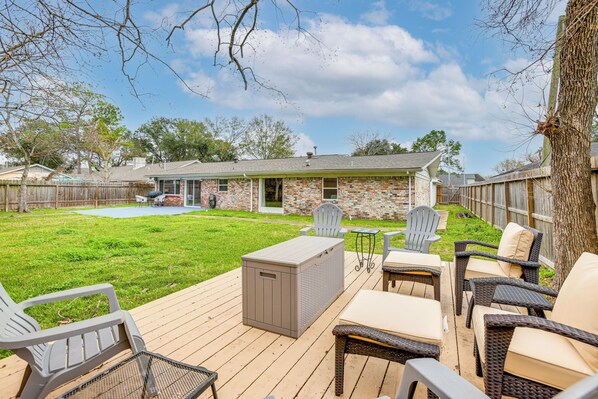 Houston Vacation Rental | 4BR | 2BA | 2,300 Sq Ft | Step-Free Access