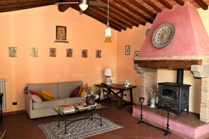 Autumn, Living Room, Spring, Summer