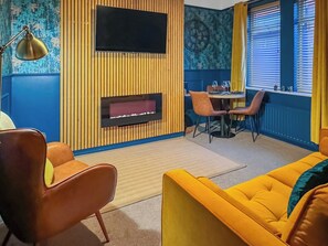 Sitting Room 1 | Hogarth No. 2 - Hogarth by the Sea Apartments, Newbiggin-by-the-Sea