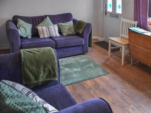 Lounge | Turning Tides Cottage, Scratby