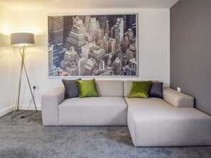 Living room/dining room | Apartment 3 - The Old Clubhouse, Newsome, near Huddersfield