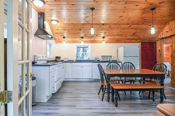 Prepare your favorite meals in the fully equipped kitchen