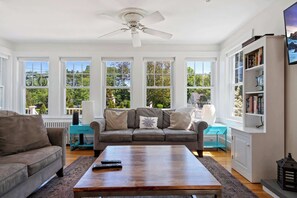 Curl up in the cozy living room & stream all your favorite entertainment