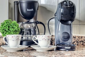 Kaffe och/eller kaffebryggare