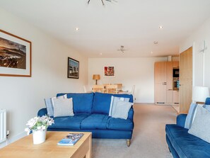 Open plan living space | Seagull Apartment, Scarborough