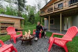 Enjoy the back yard fire-pit on those cool evenings in the Green Mountains!