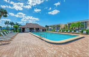 Heated pool