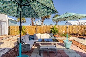 Back patio with ample seating