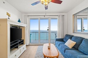 Comfy, coastal living room with serene gulf views!