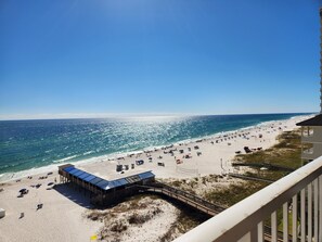 Ocean front restaurant just steps away!